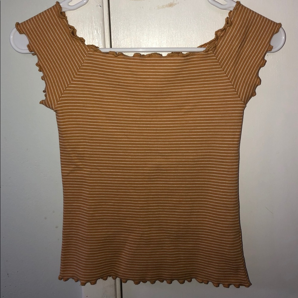 EUC Aeropostale Women’s Yellow Crop Top